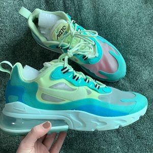 nike air max 270 reacts